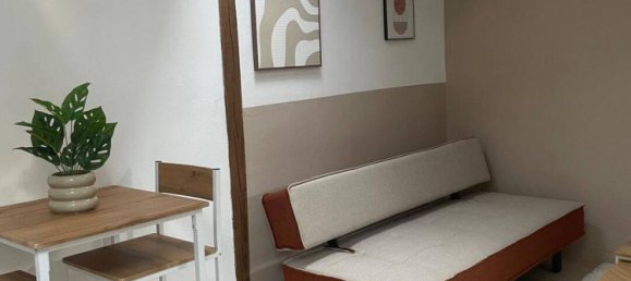 Studio in Saint-Etienne, France, Nr. 360964 2