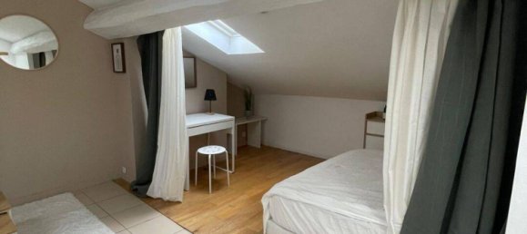Studio in Saint-Etienne, France, Nr. 360964 5