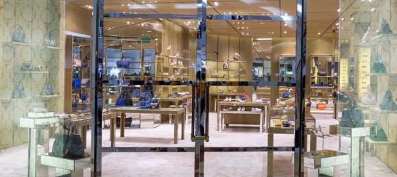 792m² Commercial property in Genoa, Italy No. 83671 7