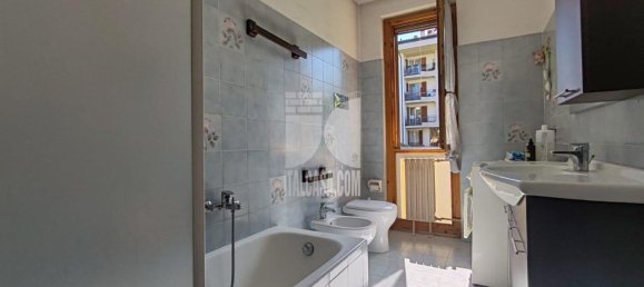 3 bedrooms Apartment in Pontirolo Nuovo, Italy No. 357986 8
