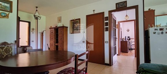 3 bedrooms Apartment in Pontirolo Nuovo, Italy No. 357986 3