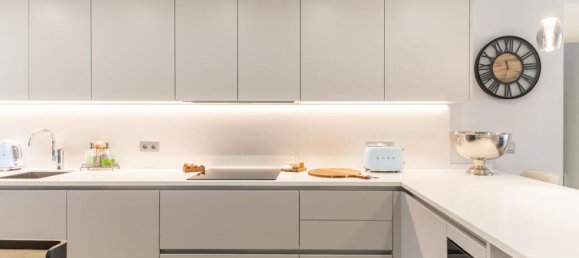 3 bedrooms Penthouse in Alameda, Spain No. 176199 8