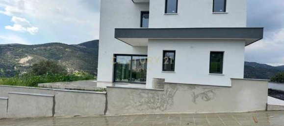 Коммерческая недвижимость с 4 спальнями в Акрунта, Кипр № 20136 2