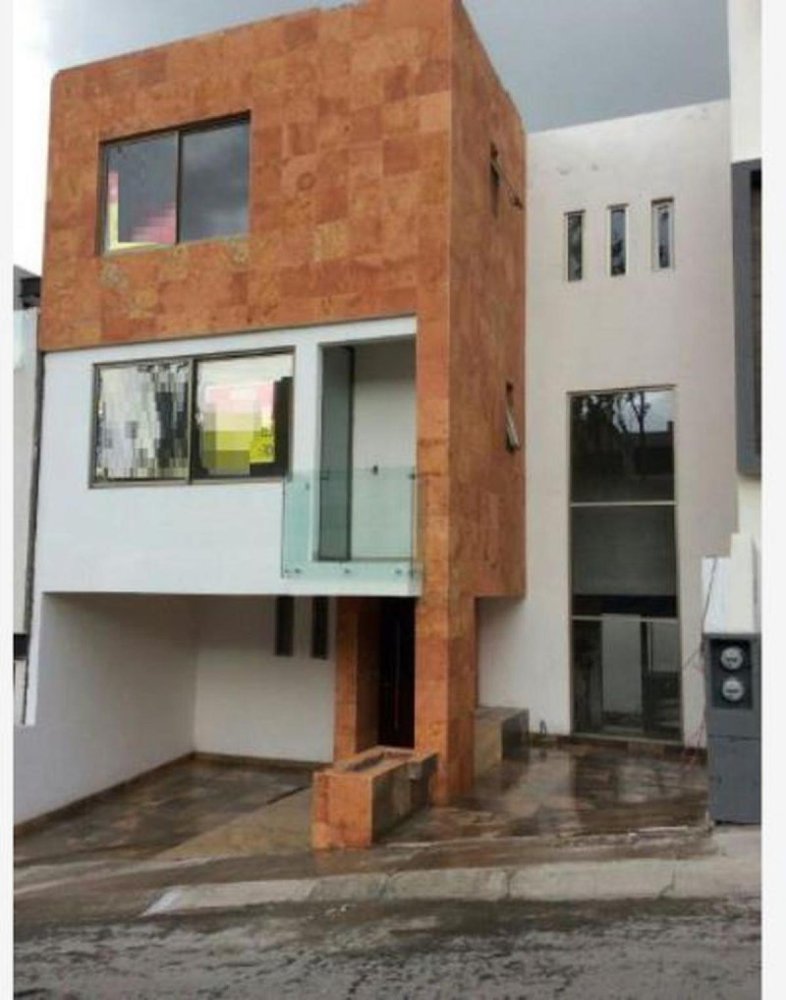 4 bedrooms House in Ciudad Lopez Mateos, Mexico No. 212346