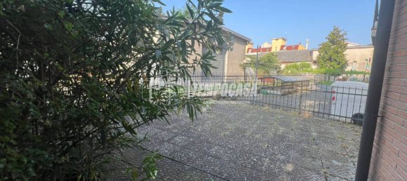 Studio in Poggio Rusco, Italy No. 263795 4