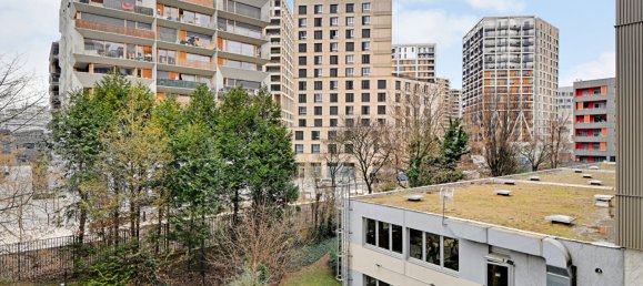 Квартира с 2 спальнями в Париж, Франция № 286600 12