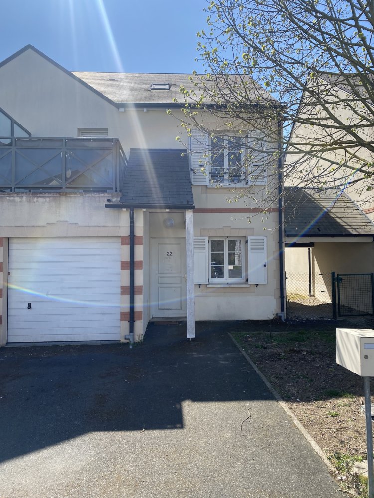 4 bedrooms House in Etampes, France No. 320984