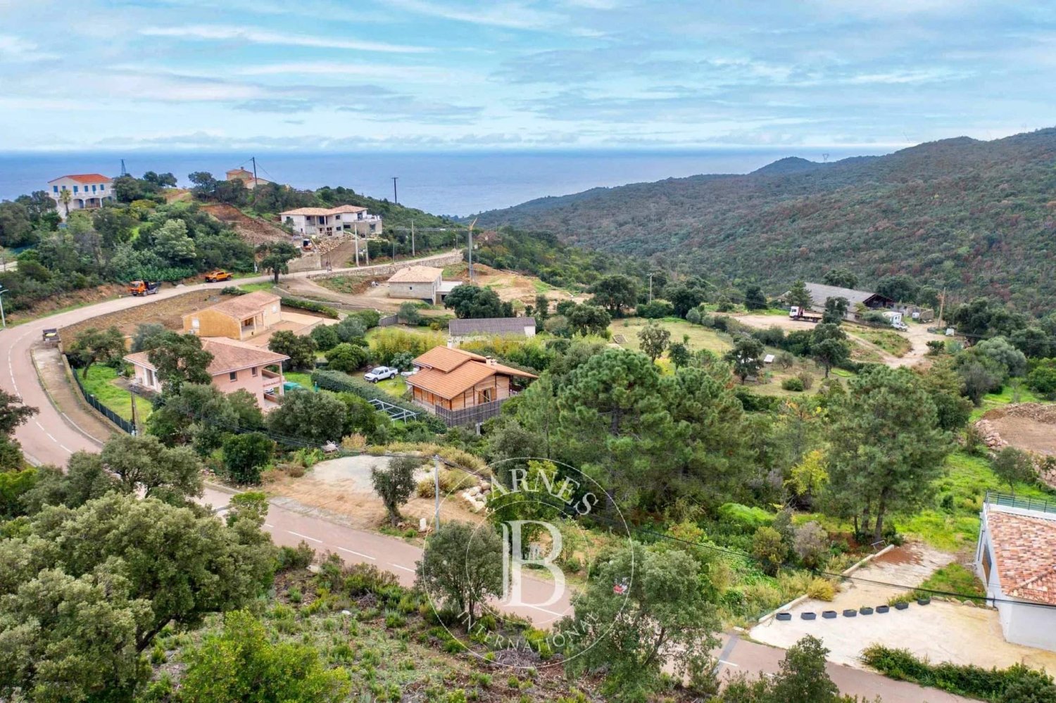 1943m² Land in Sari-Solenzara, France No. 211399