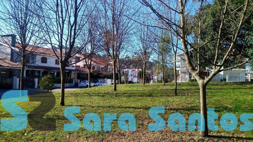 835m² Land in Vila Nova de Gaia, Portugal No. 20789