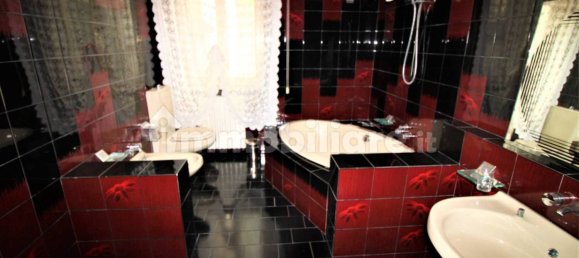 8 bedrooms House in Martinsicuro, Italy No. 156091 28