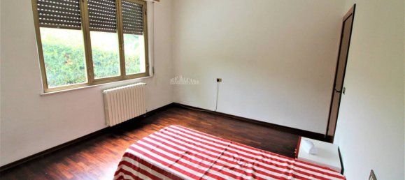 8 bedrooms House in Martinsicuro, Italy No. 156091 36