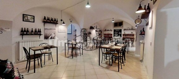 5 rooms Commercial property in Foligno, Italy No. 48245 8