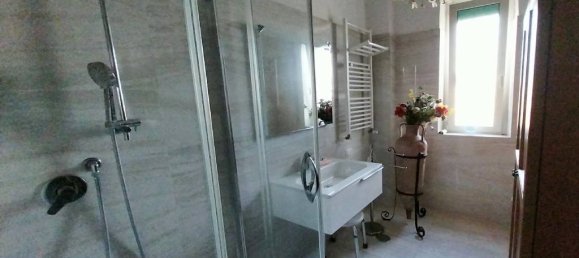 2 bedrooms Apartment in Rome, Italy No. 336559 10