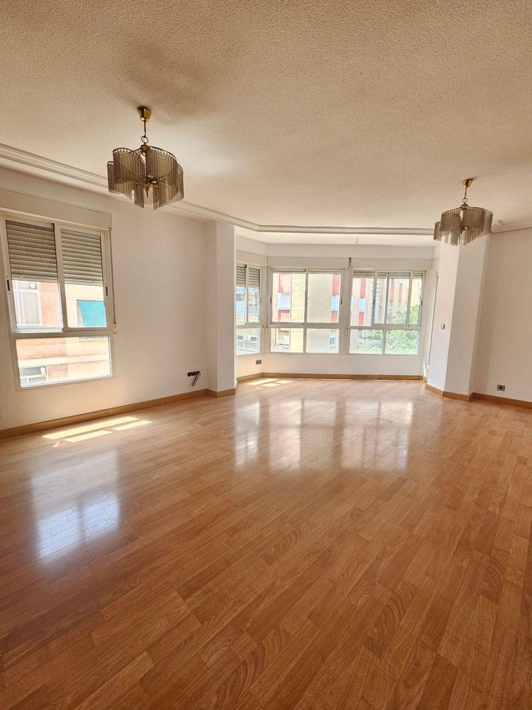 4 Schlafzimmer Wohnung in Murcia, Spain, Nr. 211879