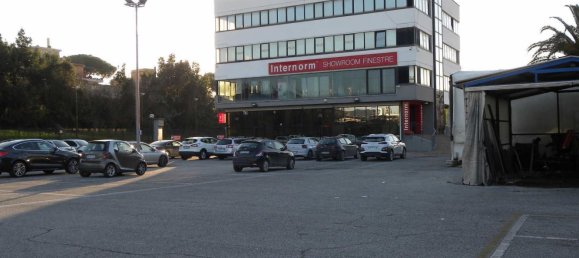 1300m² Office in Rome, Italy No. 107957 7