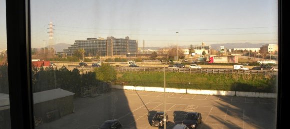 1300m² Office in Rome, Italy No. 107957 6