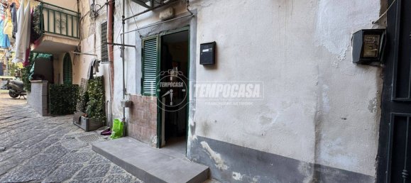 1 bedroom Apartment in Naples, Italy No. 267756 2