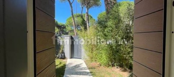 4 bedrooms Villa in Cervia, Italy No. 11755 7