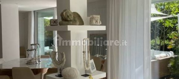 4 bedrooms Villa in Cervia, Italy No. 11755 6