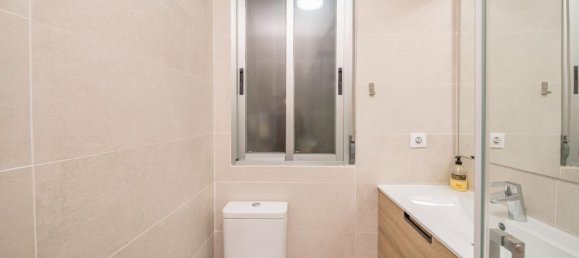Apartamento de 1 dormitorio en Madrid, Spain No. 246191 25