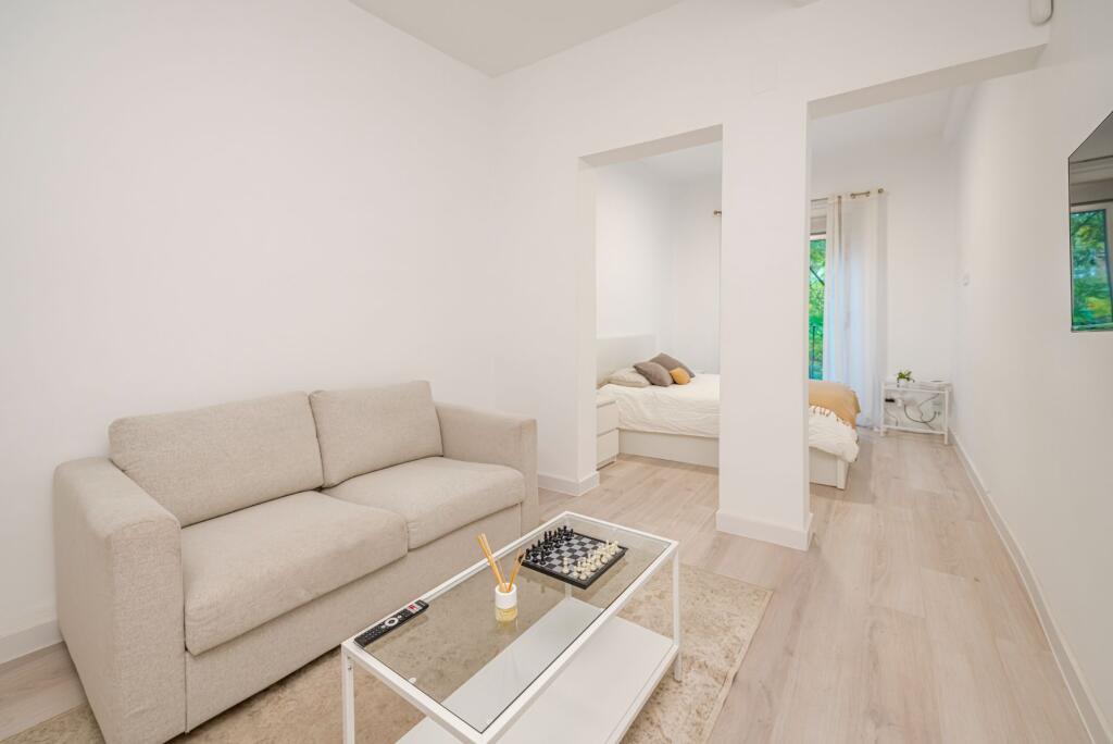 Apartamento T1 em Madrid, Spain N.º 246191