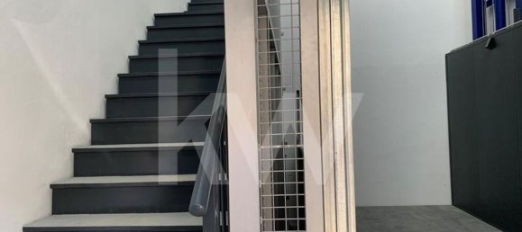 464m² Warehouse in Loures, Portugal No. 88295 4