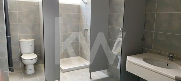 464m² Warehouse in Loures, Portugal No. 88295 12