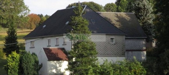 9 rooms House in Erzgebirgskreis, Germany No. 164004 2