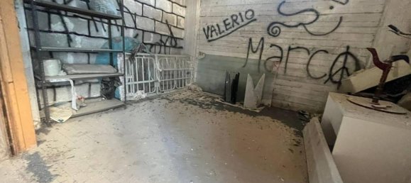 14m² Garage in San Nicola la Strada, Italy No. 27144 5