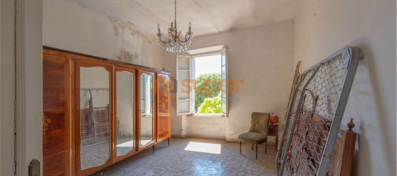 5 rooms House in Perugia, Italy No. 300890 10