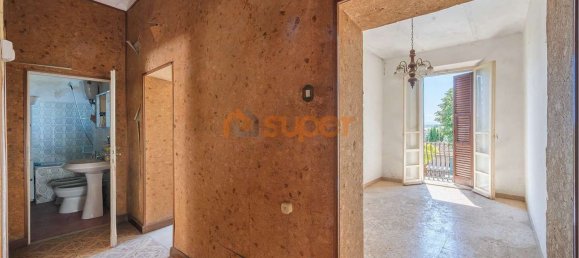 5 rooms House in Perugia, Italy No. 300890 9