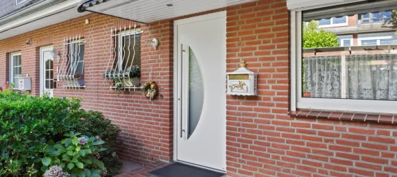 Таунхаус с 4 комнатами в Вандсбек, Германия № 327872 2