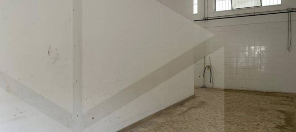 3-salle Propriété commerciale à Bari, Italy No. 24763 2