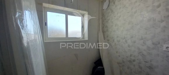 4 Schlafzimmer Wohnung in Almada, Portugal, Nr. 87365 8