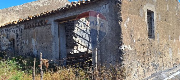 Terreno en Paternò, Italy 18000 m² No. 58238 17