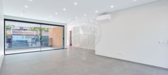 3 Schlafzimmer Haus in Portimao, Portugal, Nr. 247955 3