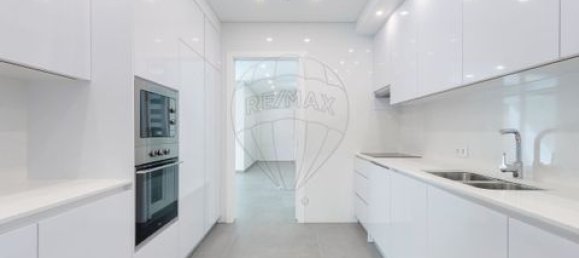 3 Schlafzimmer Haus in Portimao, Portugal, Nr. 247955 8