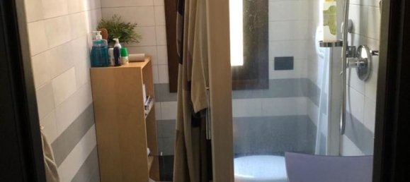 4-salle Appartement à Ventimiglia, Italy No. 169136 4