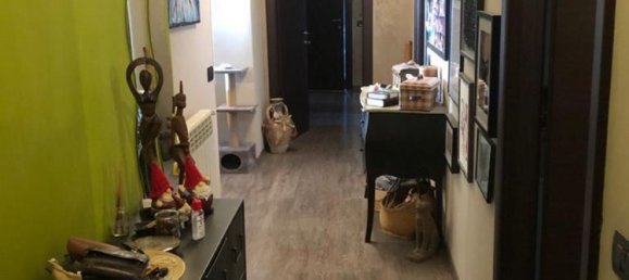 4-salle Appartement à Ventimiglia, Italy No. 169136 2