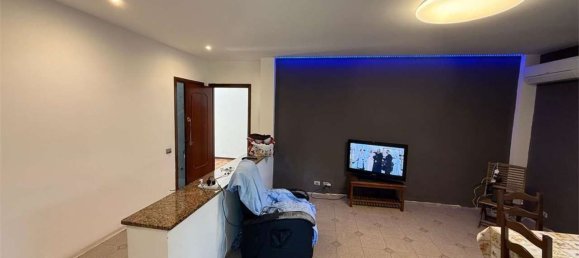 4 rooms Apartment in Suno, Italy No. 291971 5