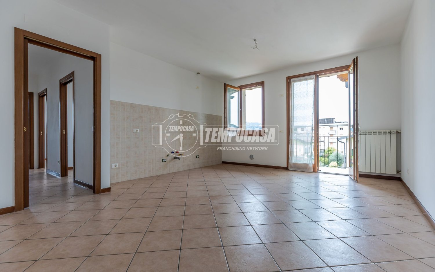 Apartamento de 2 dormitorios en Villongo, Italy No. 312568