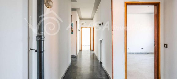 4 rooms Apartment in San Secondo Parmense, Italy No. 9274 9