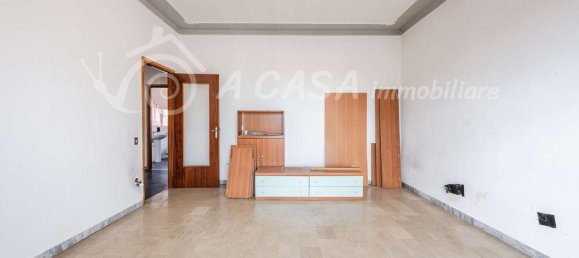 4 rooms Apartment in San Secondo Parmense, Italy No. 9274 30