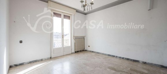 4 rooms Apartment in San Secondo Parmense, Italy No. 9274 10