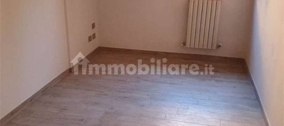 2 Schlafzimmer Wohnung in San Prospero, Italy, Nr. 83289 8