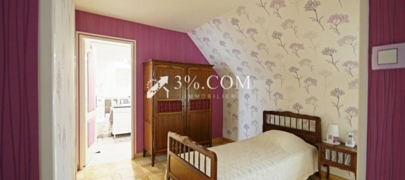 4 bedrooms House in Peronne, France No. 100100 12