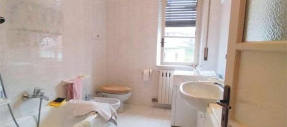 Apartamento de 3 habitaciónes en Sant'Omobono Terme, Italy No. 19146 10