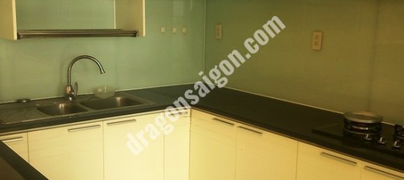 134m² Apartment in District 7, Vietnam No. 10905 3