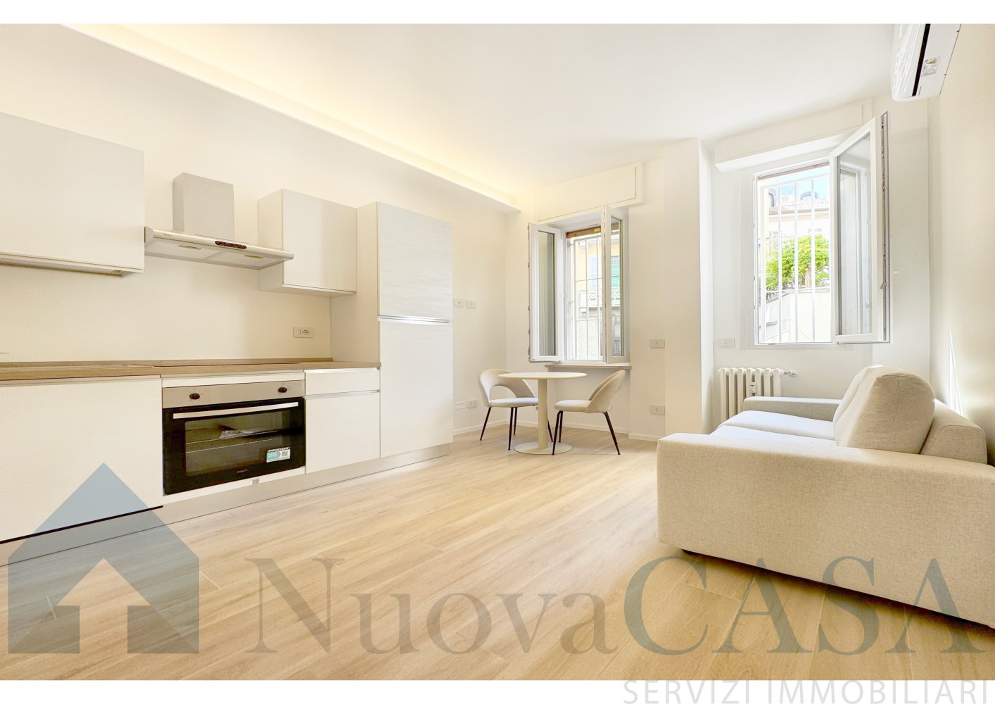2 rooms Apartment in Milan, Italy No. 341443