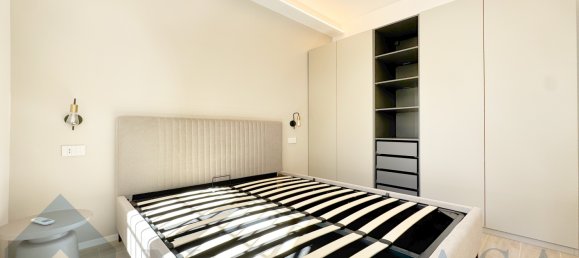 2 rooms Apartment in Milan, Italy No. 341443 9